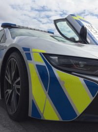 Druhé policejní supersportovní BMW i8