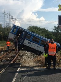 Střet vlaku s dodávkou na Rakovnicku