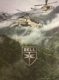 Inzerát na bojové vrtulníky značky Bell, který se objevil v novinách.