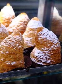 Na každém rohu uvidíte sfogliatelle