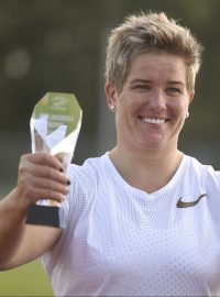 Anita Wlodarczyková s trofejemi