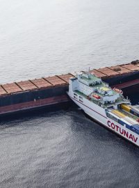 U Korsiky se srazily dvě lodě, do moře unikly tisíce litrů paliva
