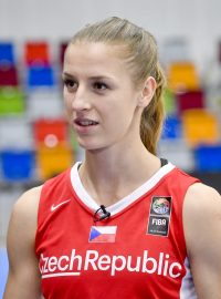 Česká basketbalistka Kateřina Elhotová