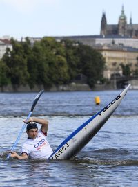 Kajakář Jiří Prskavec v tričku z olympijské kolekce pro hry v Tokiu