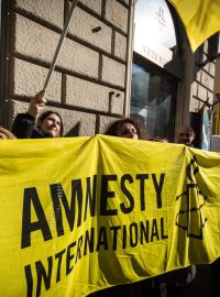 Protest organizace Amnesty International