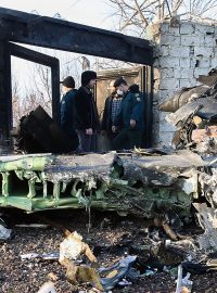 U Teheránu se zřítil boeing největších ukrajinských aerolinek UIA. Všichni na palubě zahynuli