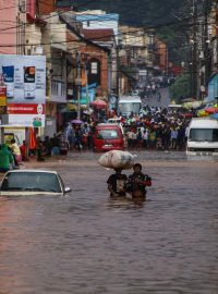 Zaplavené ulice v hlavním městě Madagaskaru Antananarivu na počátku ledna 2020.