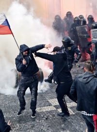 Protest 18. října na Staromětsksém náměstí