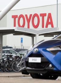 Odboráři kolínské automobilky Toyota v pondělí vypověděli kolektivní smlouvu mezi zaměstnanci a vedením