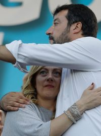 Giorgia Meloniová s Matteem Salvinim