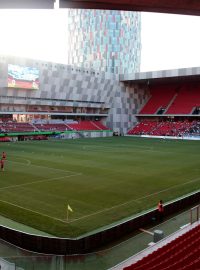 Air Albania Stadium v Tiraně