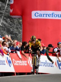 Jonas Vingegaard zvládl nejlépe 13. etapu s výšlapem na Tourmalet