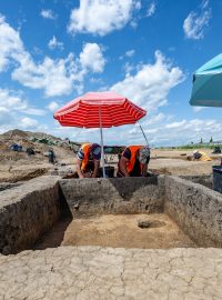 Archeologický průzkum v budoucí trase dálnice D35