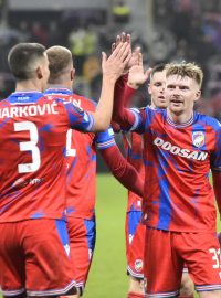 Fotbalisté Viktorie Plzeň slaví výhru v Evropské lize nad Realem Sociedad