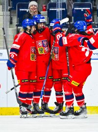 České hokejistky porazily v prvním utkání na turnaji Women&#039;s Euro Hockey Tour v Liberci Finsko 7:2