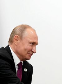 Ruský prezident Vladimir Putin a Donald Trump při bilaterálním jednání na summitu zemí G20 v roce 2019