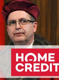 Home Credit podepsal smlouvu s Univerzitou Karlovou.