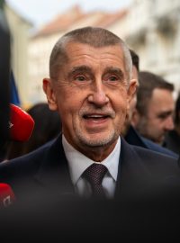 Předseda hnutí ANO Andrej Babiš přišel oslavit výročí sametové revoluce na Národní třídu