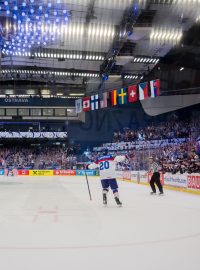 Zato slovenský útočník Juraj Slafkovský ten svůj ano a hala šla do varu