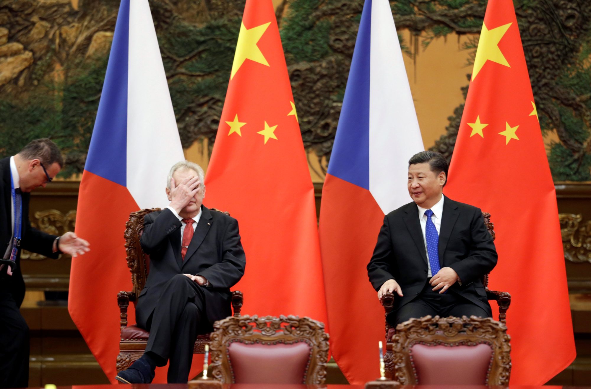 Prezident Miloš Zeman na setkání s prezidentem ČLR Si Ťin-pchingem (květen 2017) | Zdroj: Reuters
